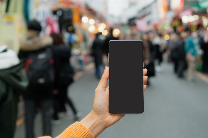 Using a smartphone in Japan