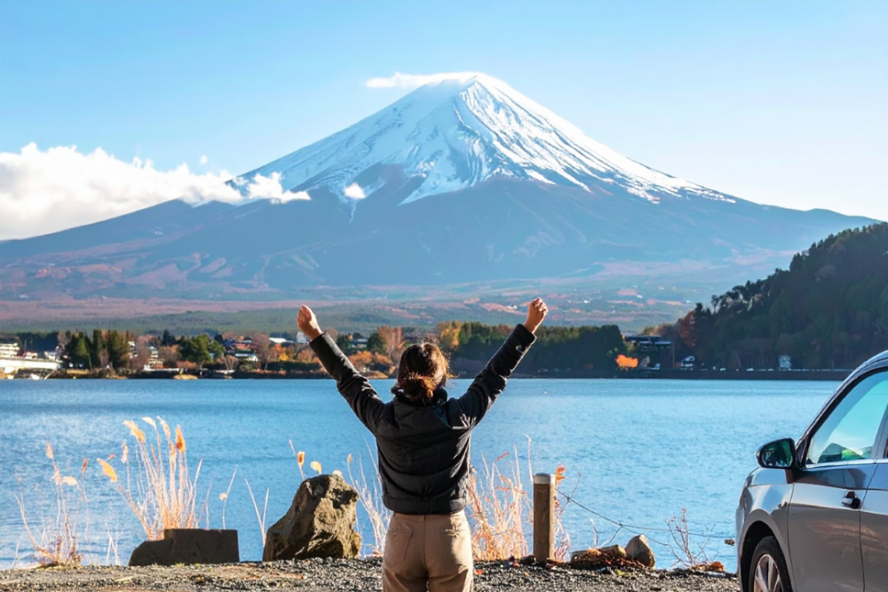 Tourists visiting Mount Fuji